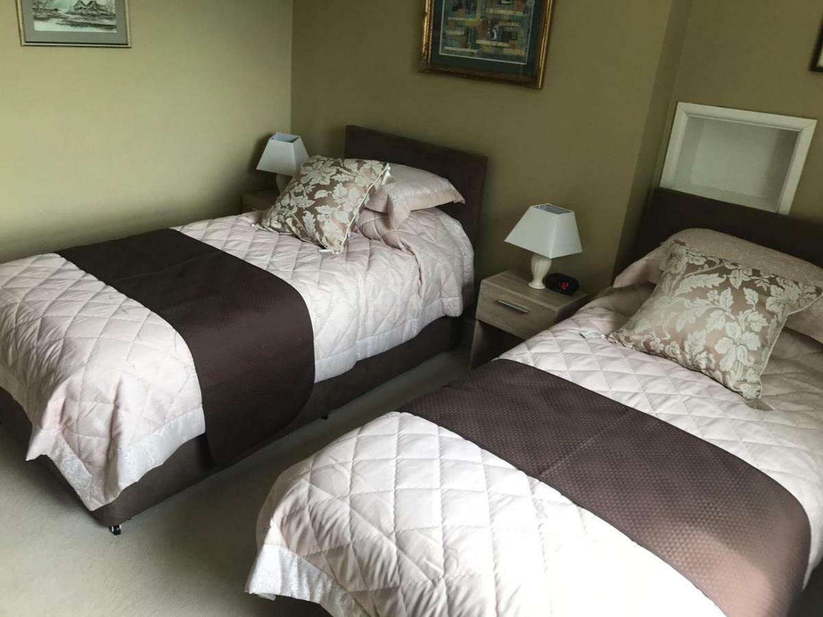 Llangwyryfon Country Breaks Bed & Breakfast อาเบอรีสวิท ภายนอก รูปภาพ
